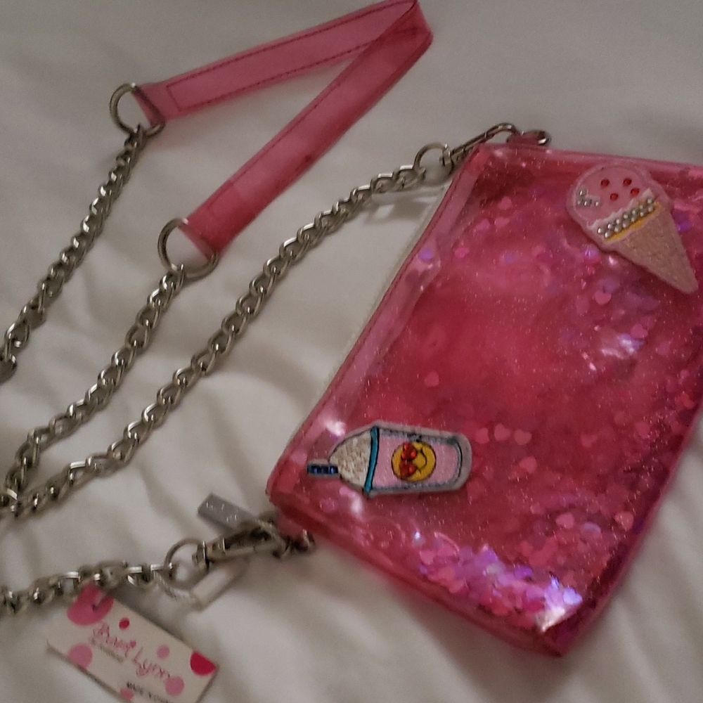 Bapi Lynn confetti bag.